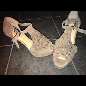 Gianni Bini Heels